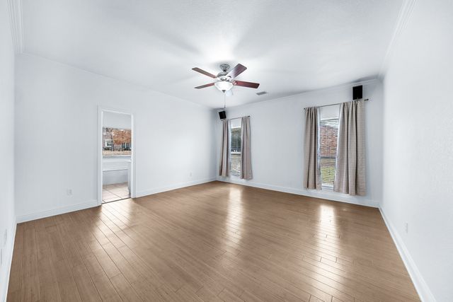 10471 Holly Creek Road, Terrell, TX 75160