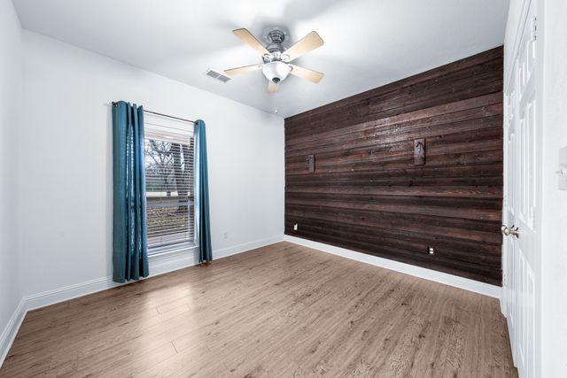 10471 Holly Creek Road, Terrell, TX 75160