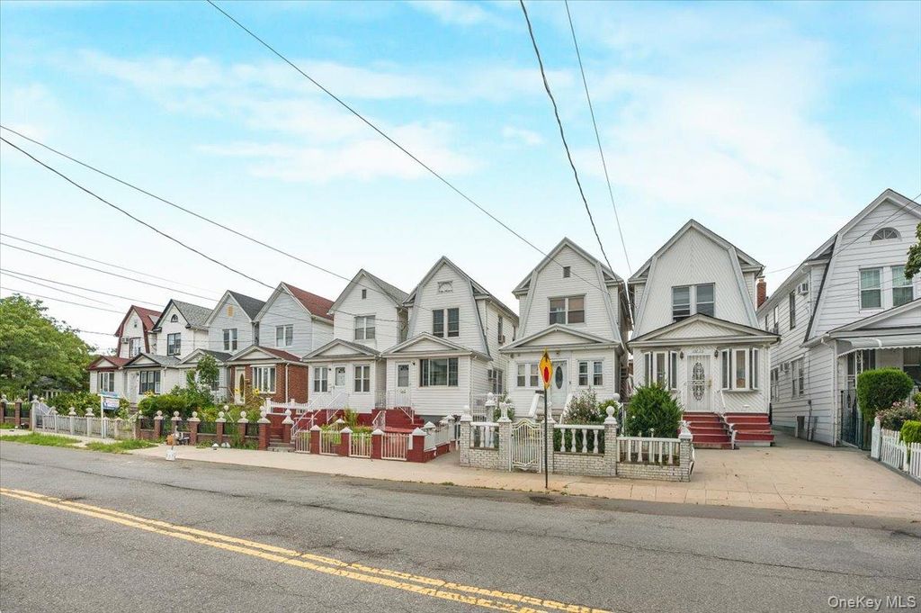 108-10 107th Avenue, Richmond Hill S., NY 11419 — photo 3