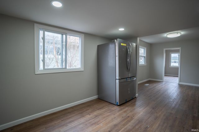 918 SW Dale Street, Mishawaka, IN 46544