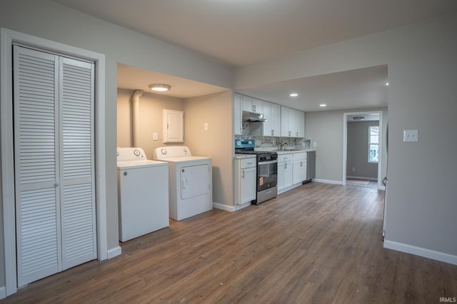 918 SW Dale Street, Mishawaka, IN 46544