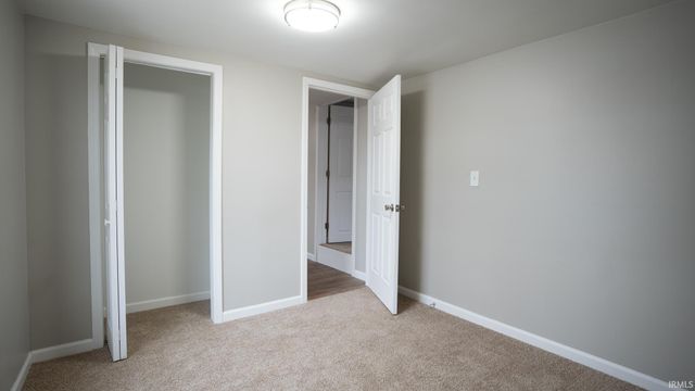918 SW Dale Street, Mishawaka, IN 46544
