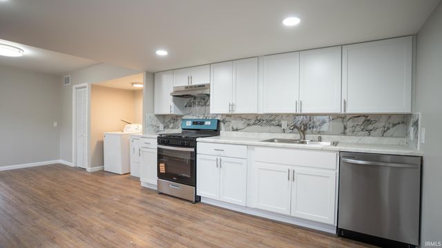 918 SW Dale Street, Mishawaka, IN 46544