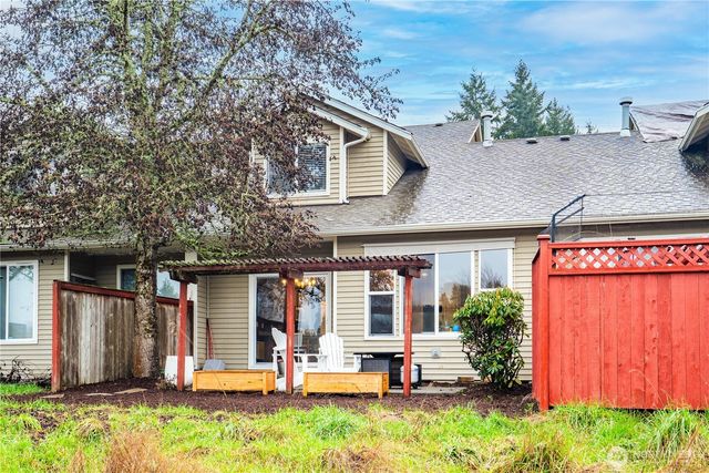 12704 64th Avenue E, Puyallup, WA 98373