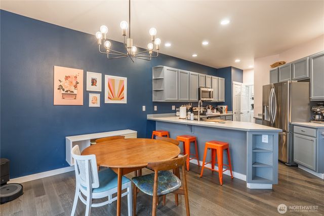 12704 64th Avenue E, Puyallup, WA 98373