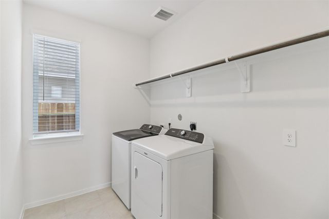 5217 Redbud Valley Drive, Pearland, TX 77584