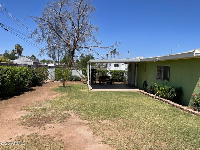 219 W HUNTER Street, Mesa, AZ 85201
