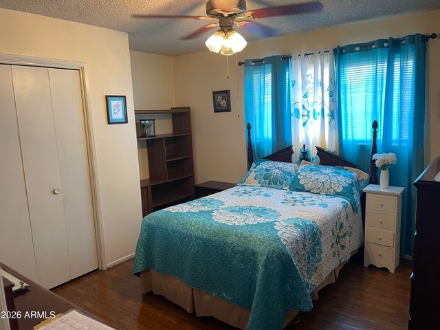 219 W HUNTER Street, Mesa, AZ 85201