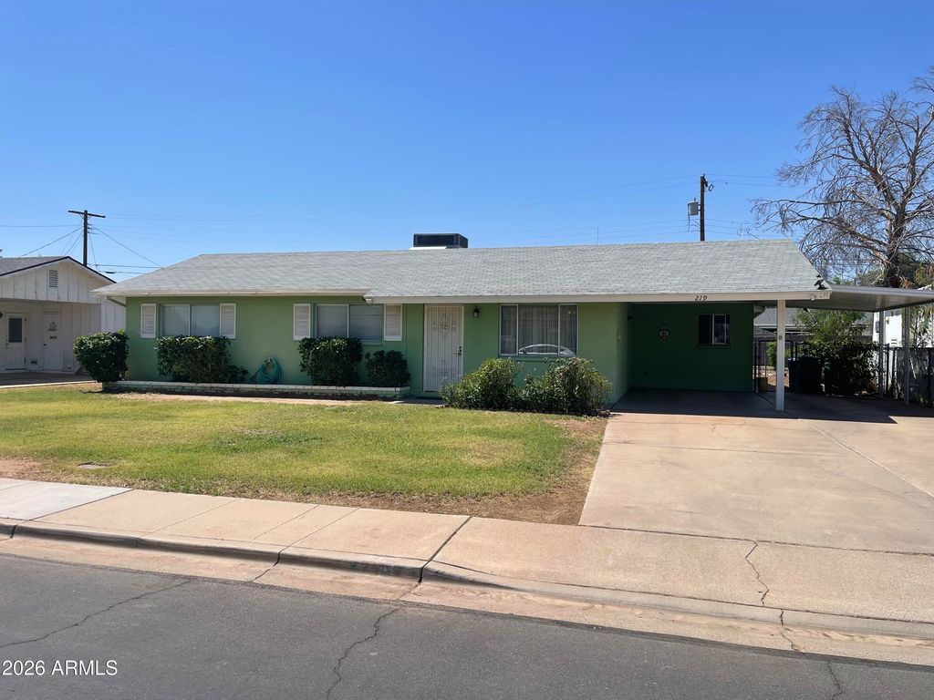 219 W HUNTER Street, Mesa, AZ 85201