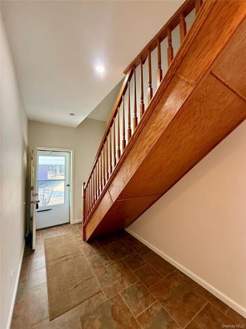 38 Moscoe Road, White Lake, NY 12786