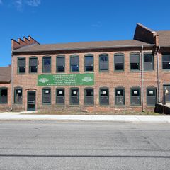 32 Lake Street, Winchester, CT 06098