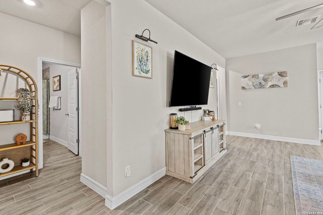 729 TUPELO TANK DR, New Braunfels, TX 78130