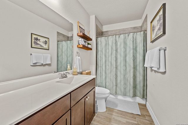 729 TUPELO TANK DR, New Braunfels, TX 78130
