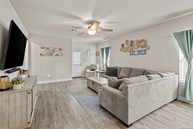 729 TUPELO TANK DR, New Braunfels, TX 78130