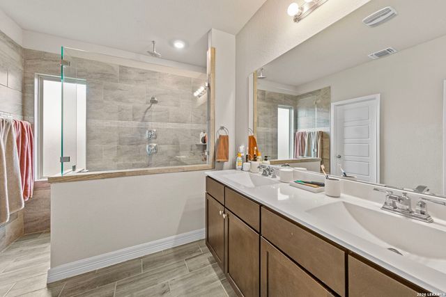 729 TUPELO TANK DR, New Braunfels, TX 78130