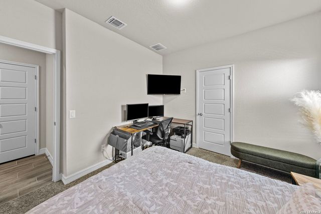 729 TUPELO TANK DR, New Braunfels, TX 78130