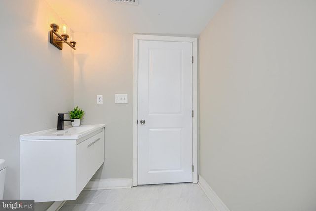 5706 BERKELEY AVE, Baltimore, MD 21215