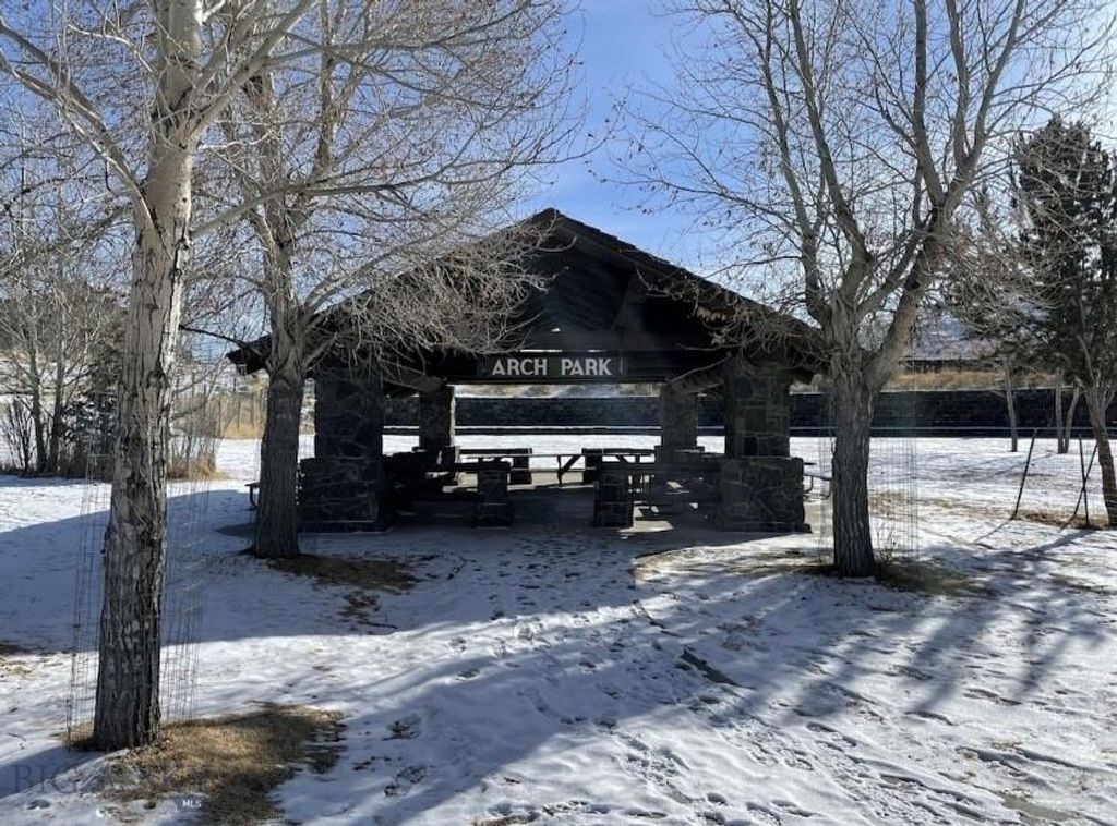 305 Spring Street, Gardiner, MT 59030 photo 23