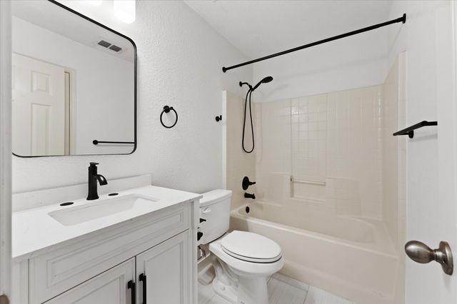 1201 Telese Court, Denton, TX 76209