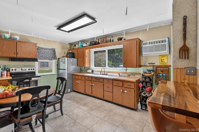 336 Route 32, Newburgh, NY 12550