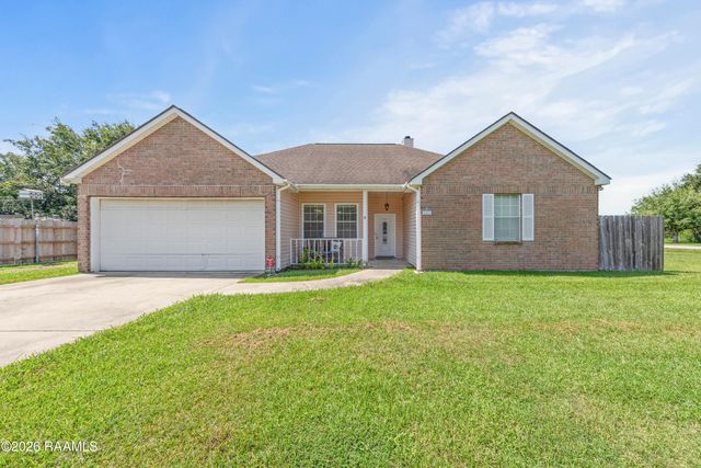 100 Longleaf Drive, Broussard, LA 70518