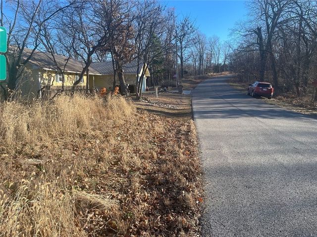 TBD Cherokee Place, Holiday Island, AR 72631