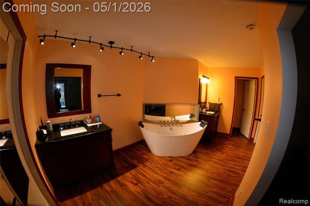 24290 Karr Road, Belleville, MI 48111