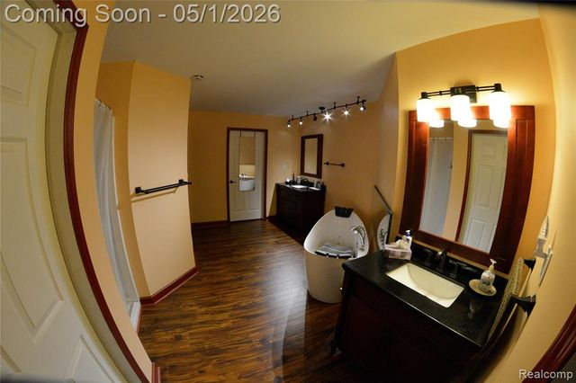 24290 Karr Road, Belleville, MI 48111
