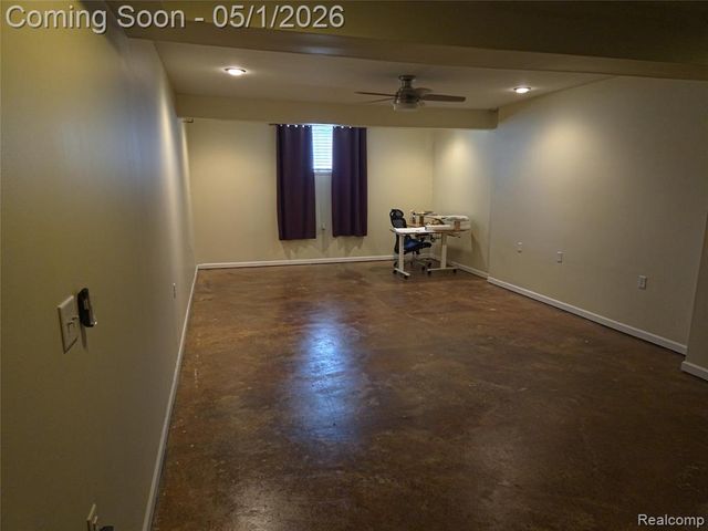 24290 Karr Road, Belleville, MI 48111