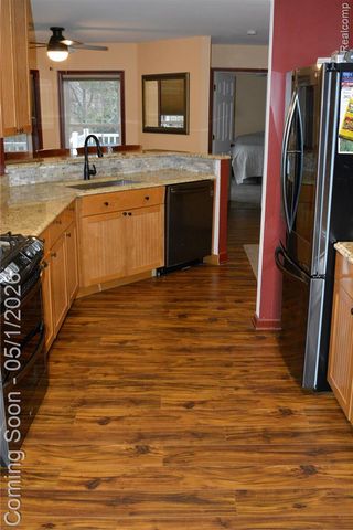 24290 Karr Road, Belleville, MI 48111