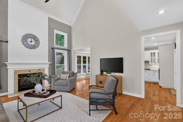 8011 Alba Court, Charlotte, NC 28269