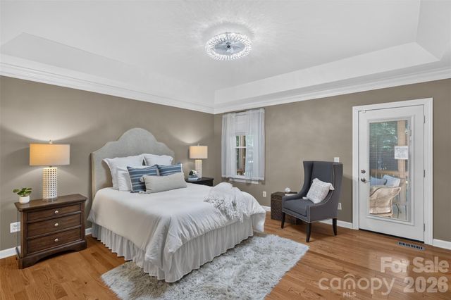 8011 Alba Court, Charlotte, NC 28269