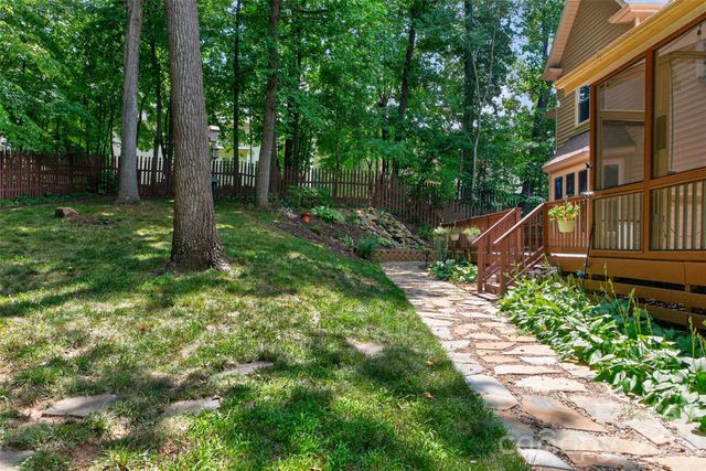 8011 Alba Court, Charlotte, NC 28269