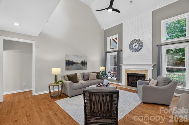 8011 Alba Court, Charlotte, NC 28269
