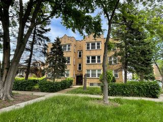 4400 W PARKER Avenue G, Chicago, IL 60639