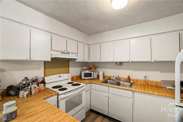 9 Hampstead Avenue, Savannah, GA 31405