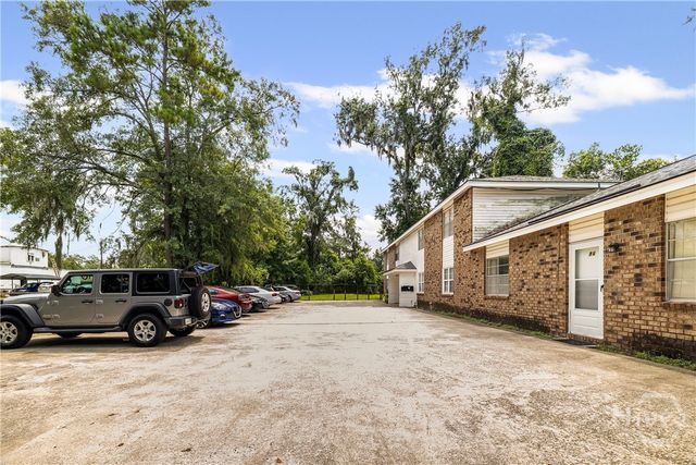 9 Hampstead Avenue, Savannah, GA 31405