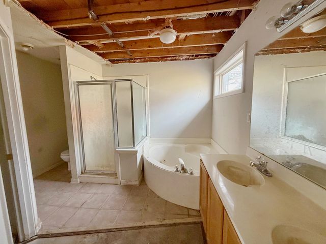 1680 BERRYHILL RD, Cordova, TN 38016