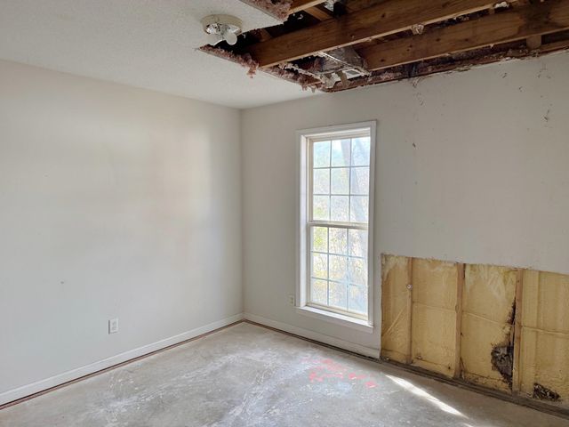 1680 BERRYHILL RD, Cordova, TN 38016