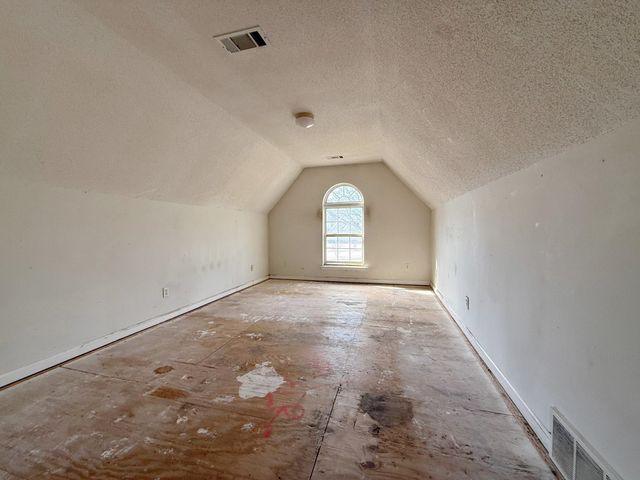 1680 BERRYHILL RD, Cordova, TN 38016