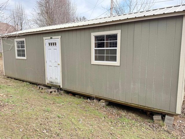 1680 BERRYHILL RD, Cordova, TN 38016