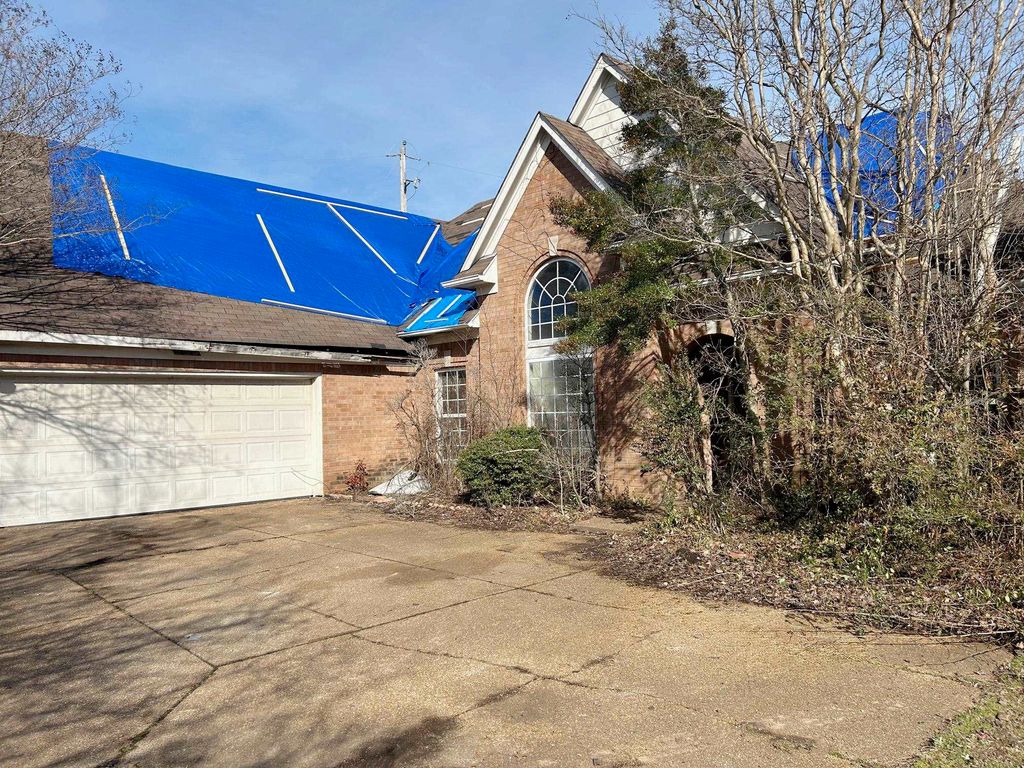 1680 BERRYHILL RD, Cordova, TN 38016