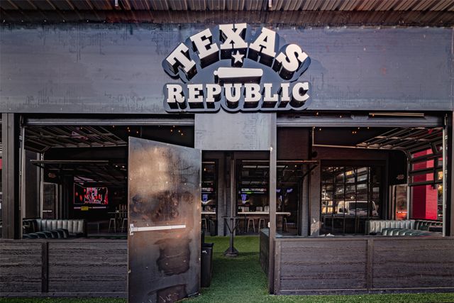 5609 SMU Boulevard 305, Dallas, TX 75206