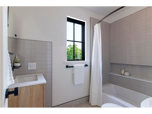 2045 Alpine Dr, Boulder, CO 80304
