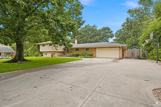 1851 Virginia Drive, Manhattan, KS 66502