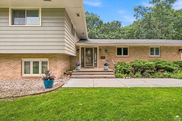 1851 Virginia Drive, Manhattan, KS 66502