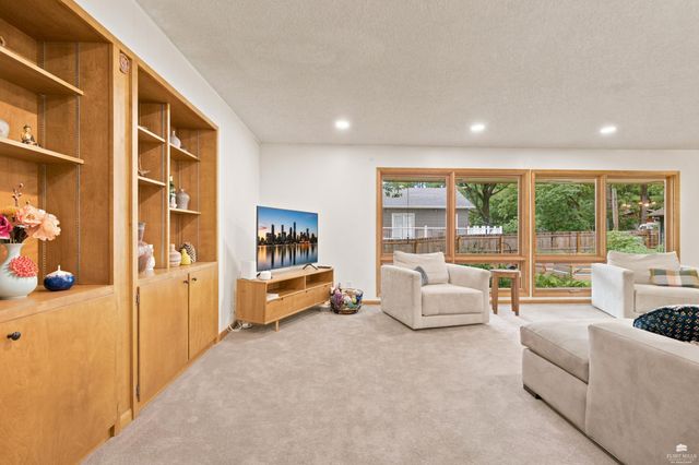 1851 Virginia Drive, Manhattan, KS 66502
