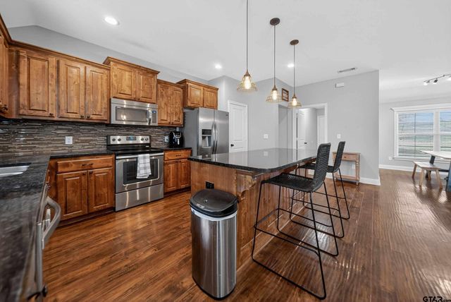 14618 County Road 463, Lindale, TX 75771