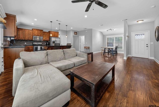 14618 County Road 463, Lindale, TX 75771