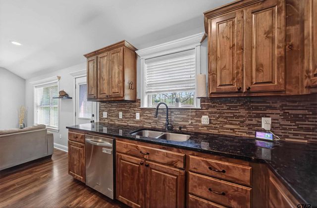 14618 County Road 463, Lindale, TX 75771